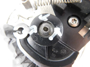 Przepustnica gaŹnik bmw r 1200 rt k26 05-13 u-11 7685324