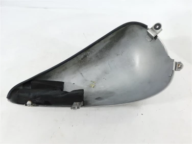 OsŁona nakŁadka zbiornik suzuki vl 1500 intruder lc 98-04 u-11 4782110f00