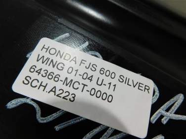 Schowek plastik honda fjs 600 silver wing 01-04 u-11 64366-mct-0000