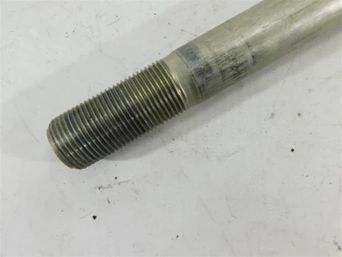 OŚ koŁa przÓd przednia kawasaki 750 07-12 u-11 410680606