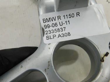 Set podnÓŻek lewy przÓd bmw r 1150 r 99-06 u-11 2335837