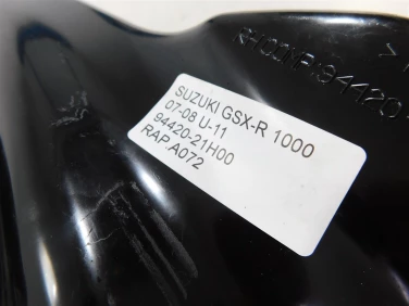 Rura dolot airbox prawa suzuki gsx-r 1000 07-08 u-11 94420-21h00