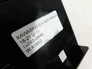 Plastik wypeŁnienie owiewka kawasaki ex 400 ninja 18-21 u-11 14093-0646