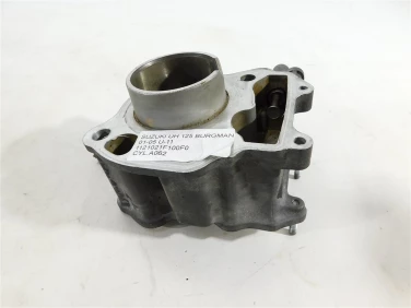 Cylinder tŁok suzuki uh 125 burgman 01-05 u-11 1121021f100f0