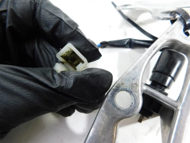 Set podnÓŻek prawy przÓd triumph speed triple 1050 05-10 u-11 t2080593