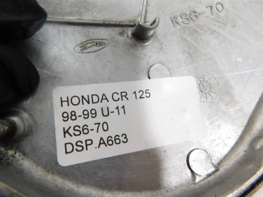 Dekiel kapa silnik prawa honda cr 125 98-99 u-11 ks6-70