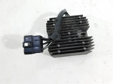 Regulator napiĘcia suzuki vl 1500 intruder lc 98-04 u-11 3280044d11