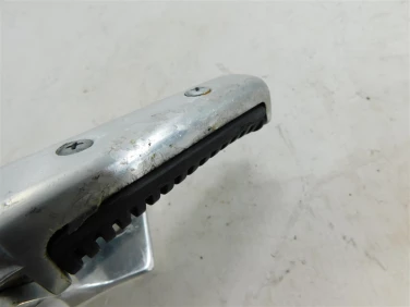 Set podnÓŻek prawy tyŁ suzuki vl 1500 intruder lc 98-04 u-11 4381110f 10