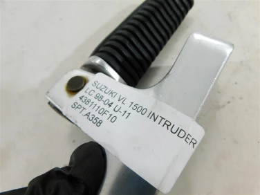 Set podnÓŻek prawy tyŁ suzuki vl 1500 intruder lc 98-04 u-11 4381110f 10