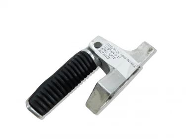 SET PODNÓŻEK LEWY TYŁ SUZUKI VL 1500 INTRUDER LC 98-04 U-11 4382110F10