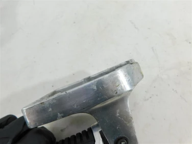 Set podnÓŻek lewy tyŁ suzuki vl 1500 intruder lc 98-04 u-11 4382110f10