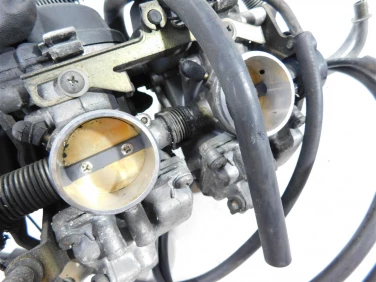 GaŹnik gaŹniki silnik suzuki vl 1500 intruder lc 98-04 u-11 1320110f21 1320210f22