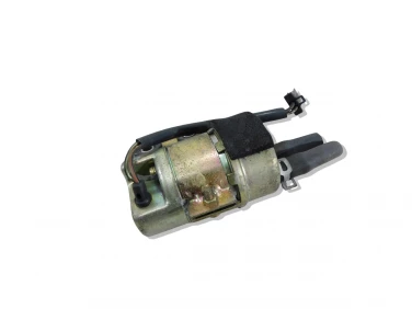 POMPA PALIWA ZBIORNIK SUZUKI VL 1500 INTRUDER LC 98-04 U-11 1510010F01