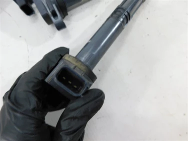 Cewka zapŁonowa cewki honda vfr 800 v-tec rc46 02-11 u-11 099700-070