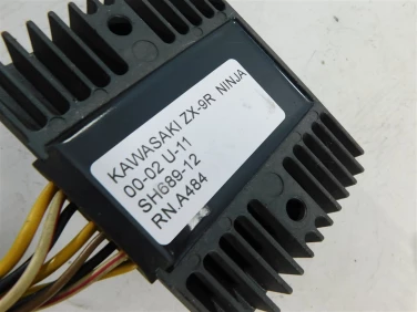Regulator napiĘcia kawasaki zx-9r ninja 00-02 u-11 sh689-12