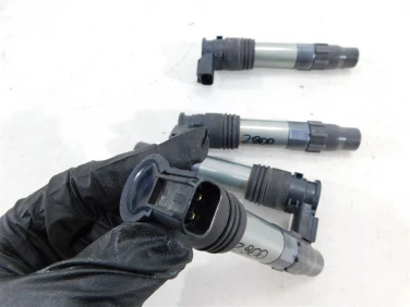 Cewka zapŁonowa cewki kawasaki z 900 17-19 u-11 129700-5430