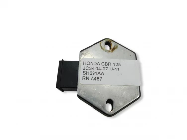 REGULATOR NAPIĘCIA HONDA CBR 125 JC34 04-07 U-11 SH691AA