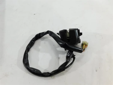 PrzeŁĄcznik lewy przÓd yamaha fzs 600 fazer 02-03 u-11 5dm839690000