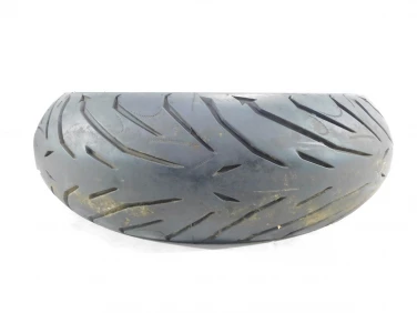 Opona tylna tyŁ angel pirrelli 180/55/17 2023