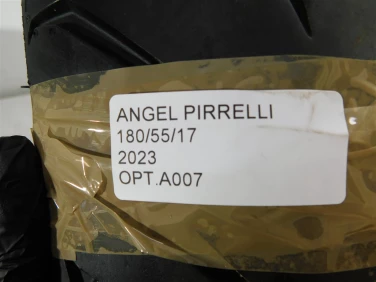Opona tylna tyŁ angel pirrelli 180/55/17 2023