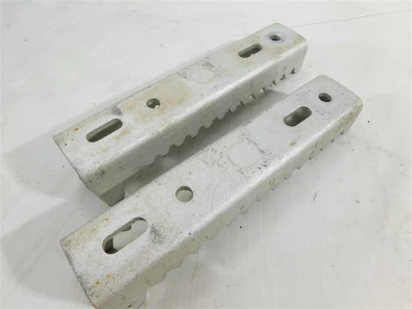 StelaŻ stopieŃ podnÓŻek cf moto 850 1000 c-force u-11 9cr6-042040-20000