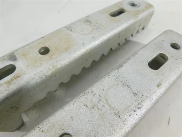 StelaŻ stopieŃ podnÓŻek cf moto 850 1000 c-force u-11 9cr6-042040-20000