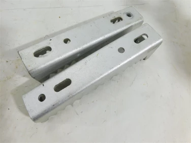 StelaŻ stopieŃ podnÓŻek cf moto 850 1000 c-force u-11 9cr6-042040-20000