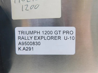 Kufer kufry tyŁ triumph 1200 gt pro rally explorer u-10 a9500830
