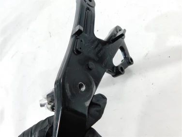 Set podnÓŻek prawy przÓd bmw s 1000 rr k46 09-11 u-11 8542083