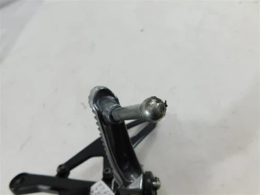 Set podnÓŻek lewy przÓd yamaha yzf-r1m rn32 15-20 u-11 2cr274420000