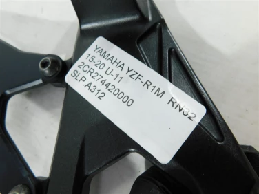 Set podnÓŻek lewy przÓd yamaha yzf-r1m rn32 15-20 u-11 2cr274420000