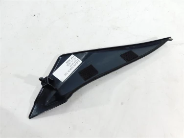 Pokrywa bok boczna prawa suzuki gsx-r 750 11-21 u-11 44171-14jo