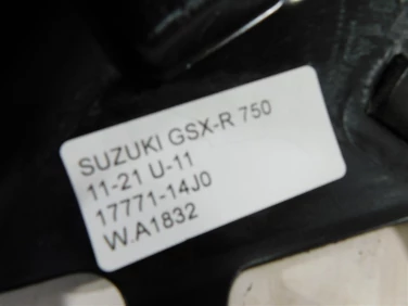 Plastik wypeŁnienie owiewka suzuki gsx-r 750 11-21 u-11 17771-14jo