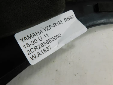 Plastik wypeŁnienie owiewka yamaha yzf-r1m rn32 15-20 u-11 2cr2836e0000