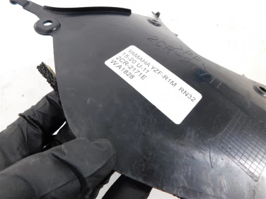 Plastik wypeŁnienie owiewka yamaha yzf-r1m rn32 15-20 u-11 2cr-2171e