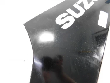 PŁug plastik owiewka suzuki gsx-r 1000 17-24 u-11 94473-17ko