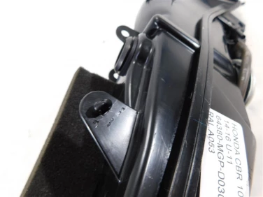 Rura dolot airbox lewa honda cbr 1000rr 14-16 u-11 64380-mgp-d030