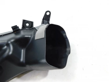 Rura dolot airbox lewa suzuki gsx-r 1000 17-24 u-11 94430-17koo