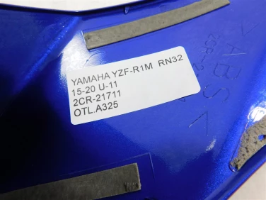 Ogon owiewka tyŁ lewy yamaha yzf-r1m rn32 15-20 u-11 2cr-21711