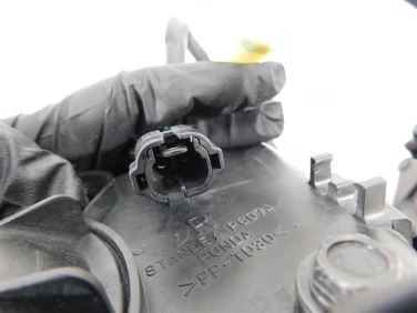 Lampa reflektor przÓd honda cbr 600 rr pc40 07-12 u-11 33102mfjd01