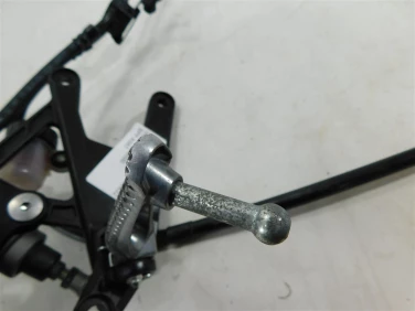 Set podnÓŻek prawy przÓd yamaha yzf-r1m rn32 15-20 u-11 2cr274430000