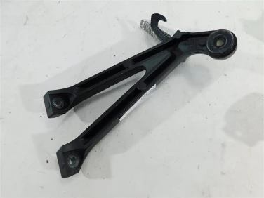 Set podnÓŻek prawy tyŁ suzuki gsx-r 750 11-21 u-11 4360014j10