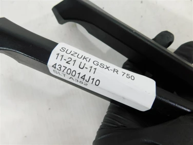 Set podnÓŻek lewy tyŁ suzuki gsx-r 750 11-21 u-11 4370014j10