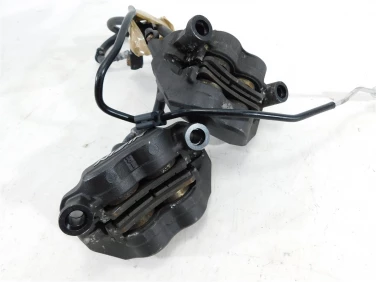 Zacisk hamulcowy kpl kawasaki zx-6r ninja 13-18 u-11 430800113dj 430800111dj