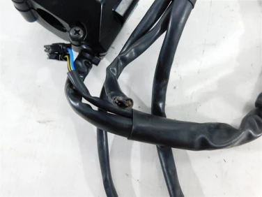 PrzeŁĄcznik lewy przÓd yamaha yzf-r1m rn32 15-20 u-11 2cr839690100