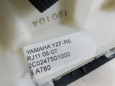 Siedzenie kanapa fotel yamaha yzf-r6 rj11 06-07 2c0247501000