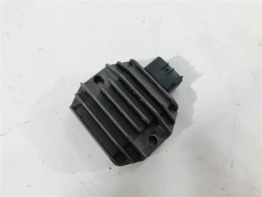 Regulator napiĘcia yamaha xvs 1100 drag star classic 98-06 u-11 4xy8196000p