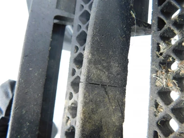 OsŁona chŁodnica przÓd ducati monster 1200s 13-17 u-11 48016061b