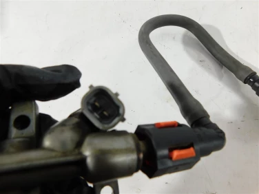 Wtrysk wtryskiwacz paliwa kawasaki vn 2000 vulcan 04-10 u-11 490330003