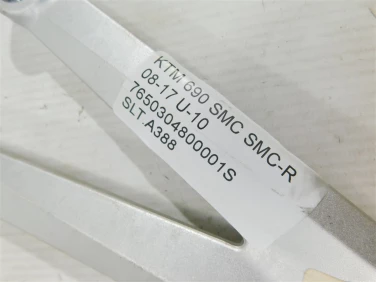 Set podnÓŻek lewy tyŁ ktm 690 smc smc-r 08-17 u-10 7650304800001s